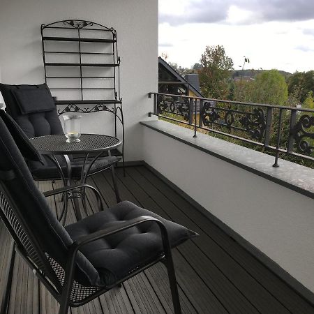 Grosszuegiges Appartement -Ruhig Und Doch Zentral Odenthal Luaran gambar